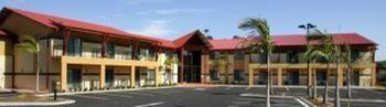 Motel Warners At The Bay