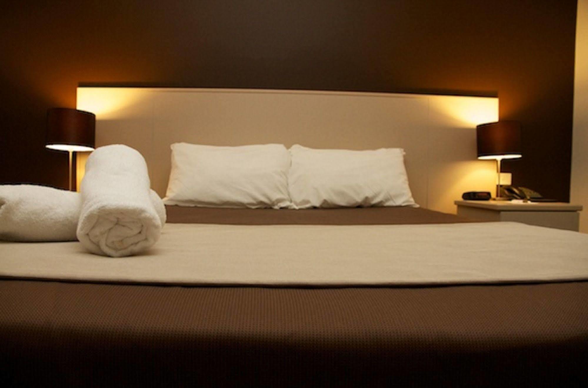 Warners At The Bay Motel 4*